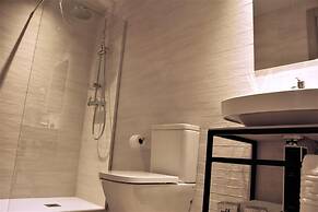 Hotel Torrent