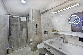 Kavala Hotel
