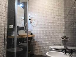 Beverello Rooms