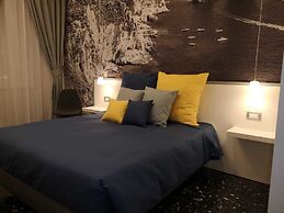 Beverello Rooms