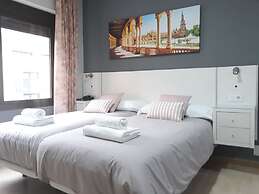 Bonito Apartamento en Triana 202
