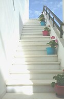 Gatis House