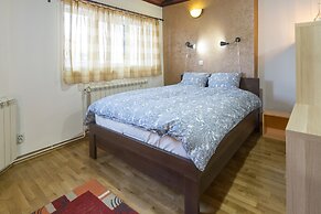 Belgrade Center Apartment V