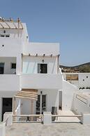 Irida Vacation Suites