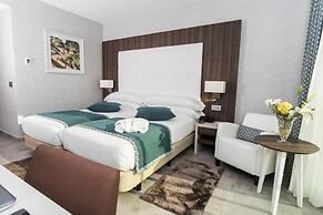 Az Hotel Montana