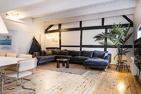 The Townhouse by Daniel&Jacob’s