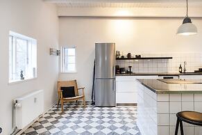 The Townhouse by Daniel&Jacob’s
