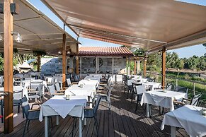 Akti hotel
