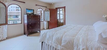 Condo Marina 360