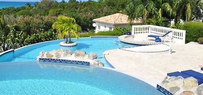 Villa Cascades