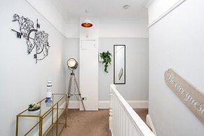 Compass Point by Sorted Stay