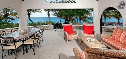 Villa Baie Longue Beach House