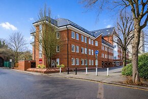 Roomspace Apartments -Nouvelle House
