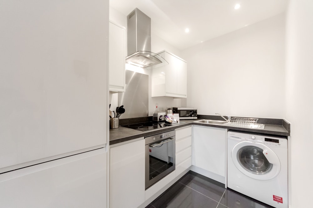 Roomspace Apartments -Nouvelle House