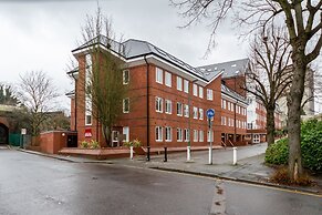 Roomspace Apartments -Nouvelle House