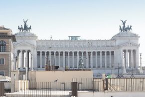 Amazing Piazza Venezia Suites