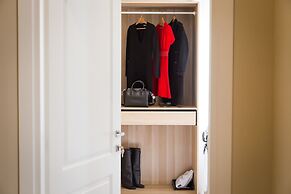 126 Gracchi Suites