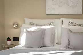126 Gracchi Suites