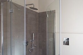 126 Gracchi Suites