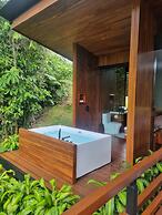 Ecolirios Boutique Hotel & Villas