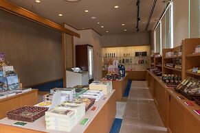 Suzu Beach Hotel