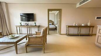 Twin Lakes Hotel - near Tagaytay