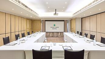 Twin Lakes Hotel - near Tagaytay