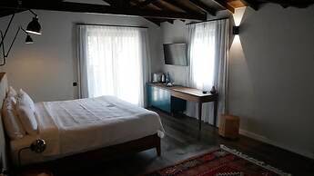 Gillham Vineyard Hotel - Adults Only