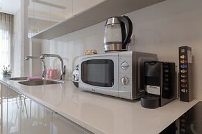 Full Option 9 People Central Location