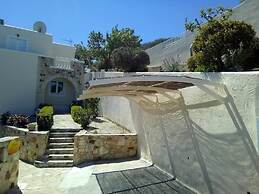 Ilios Village