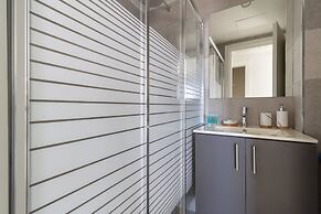 New Building 2 BR 2 Bathrooms Parking
