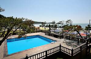 Manripo Hotel