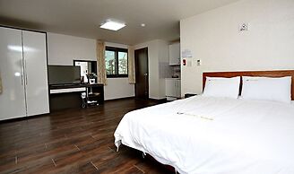 Manripo Hotel