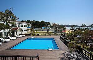 Manripo Hotel