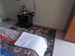 Shema Guest Lodge