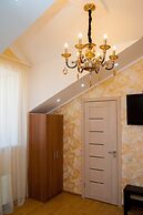 Modern History Apartments