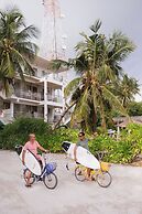 Reef Edge Thulusdhoo