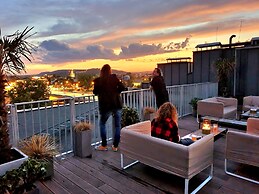 Holiday Suites Cracow