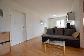 Kliska Apartment