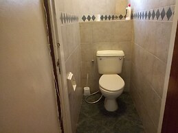 Redcliff Apartments