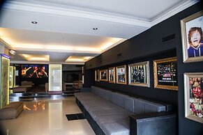 Hotel Ausonia
