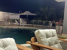 Villa Somone Pied Dans L'eau