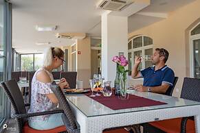 Hotel Amarilis