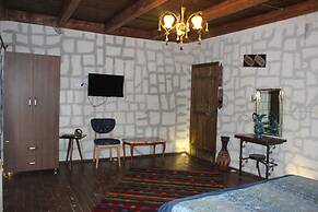 Antik Stone House