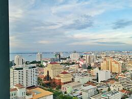 Tropicana 218 Suites
