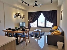 Tropicana 218 Suites