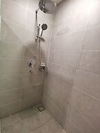 Tropicana 218 Suites