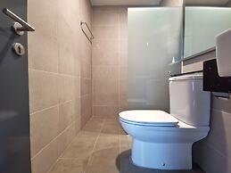 Tropicana 218 Suites