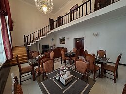 Sarbon Hotel