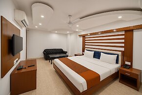 Hotel TJS Royale